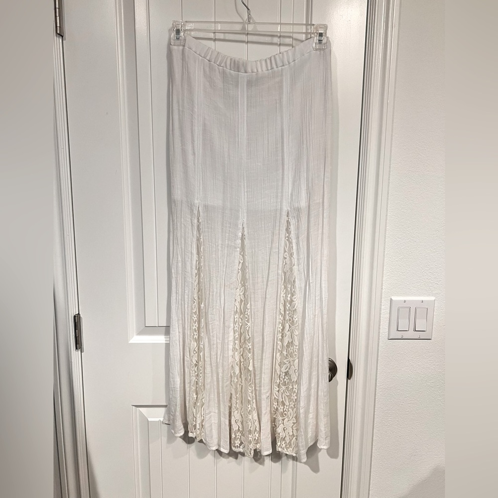 Bcx mermaid maxi skirt with lace details